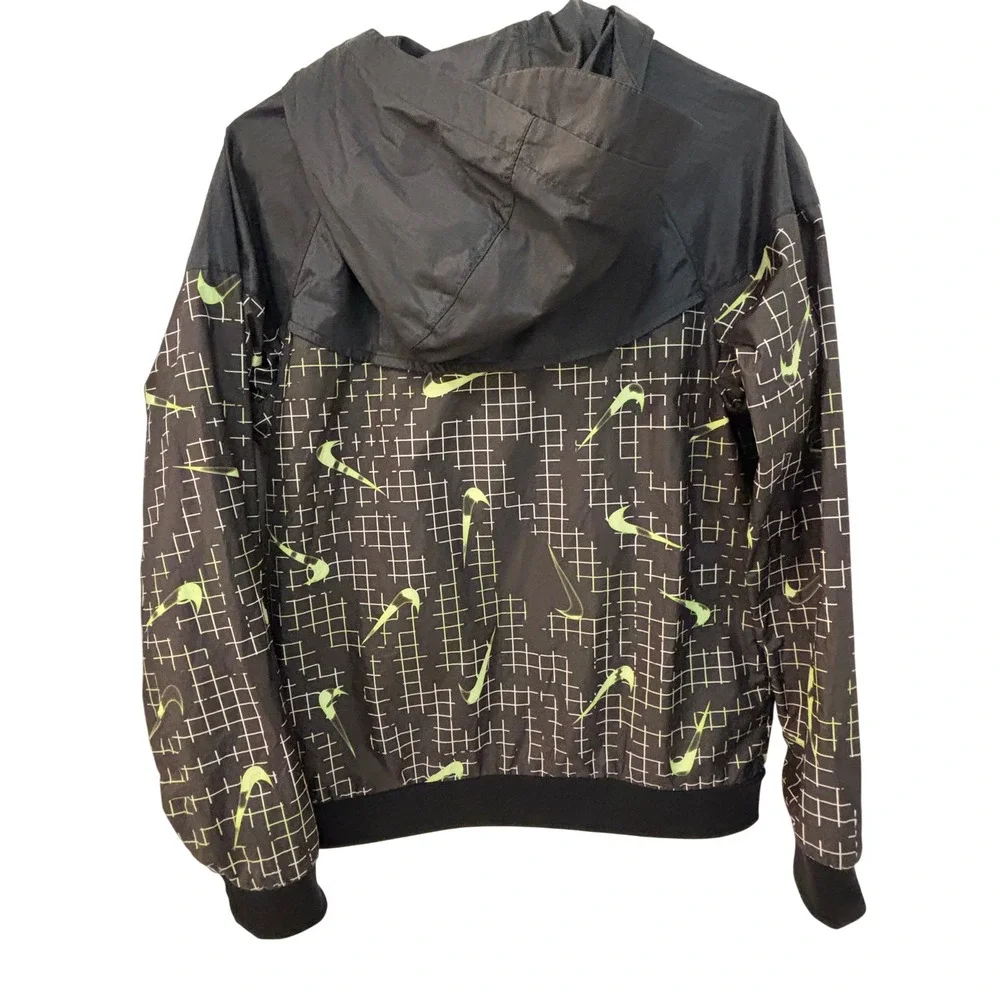 Nike Loose Fit Windbreaker Full-Zip Jacket with Hood Boy Sz XL